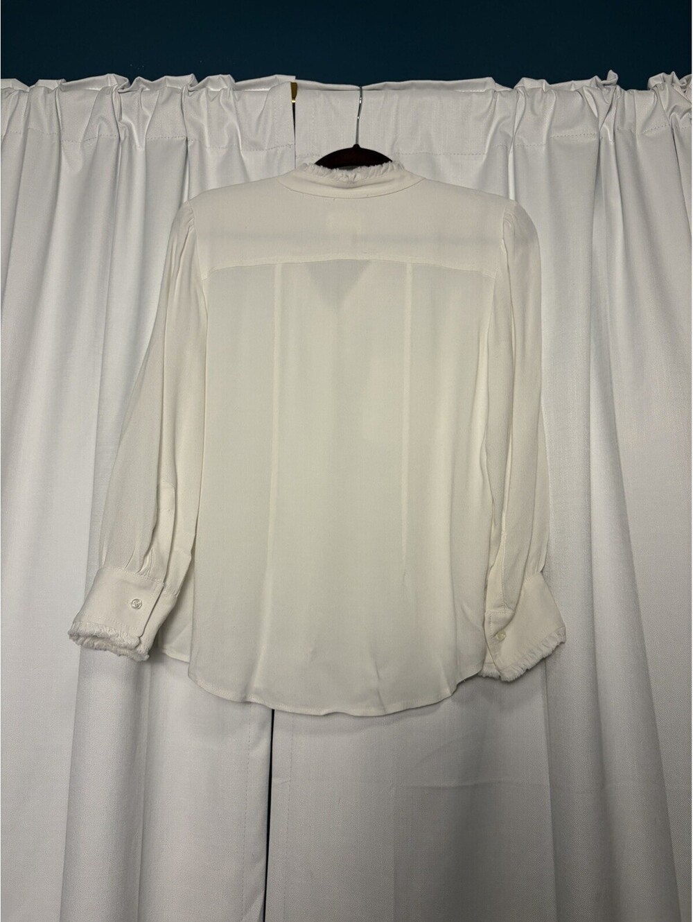 McGuire White Ruffle Fringe Hem Mockneck Button Down Blouse Size Small $178 - Picture 5 of 6